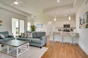 1 Mi to Golfing Pet-Friendly Cape Coral Home